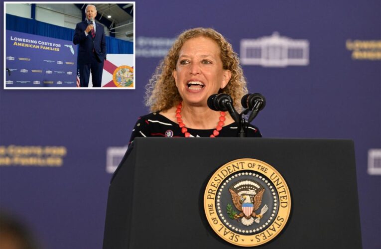 Florida Rep. Debbie Wasserman Schultz tries to pump up crowd at Biden event