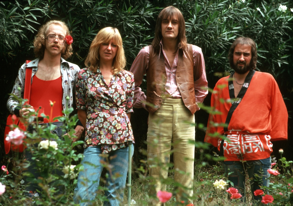 Bob Welch, Christine McVie, Mick Fleetwood and John McVie of Fleetwood Mac pose for a portrait in August 1974.