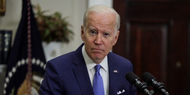 U.S. President Joe Biden announces additional military and humanitarian aid for Ukraine as well as fresh sanctions against Russia, during a speech in the Roosevelt Room at the White House in Washington, U.S., April 28, 2022. REUTERS/Evelyn Hockstein