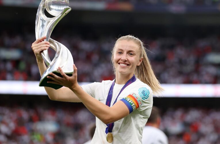 Leah Williamson returns as England squad announced for 2023 Arnold Clark Cup, Sarina Wiegman discusses Beth Mead