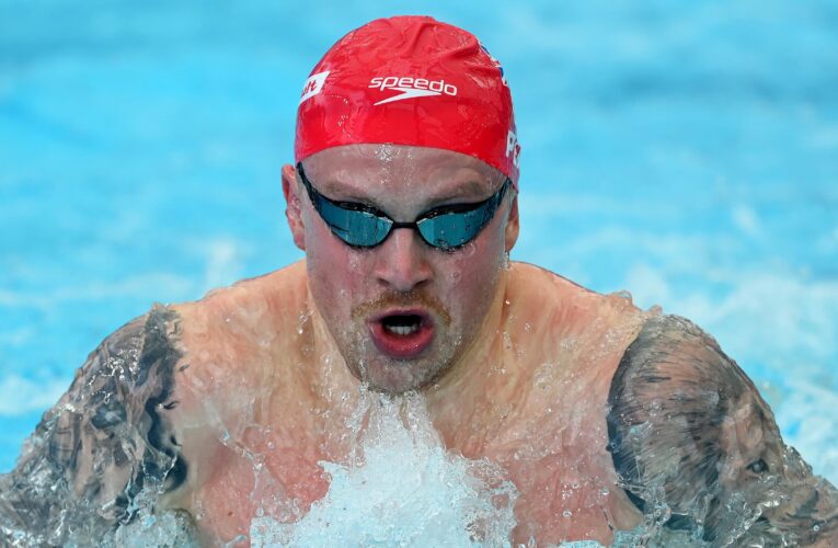 Injury-free Adam Peaty returns to the pool following tough year and targets a world short course title