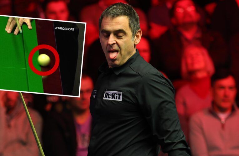 ‘He didn’t want that!’ – Ronnie O’Sullivan stitched up by own fluke at English Open, then sends white flying