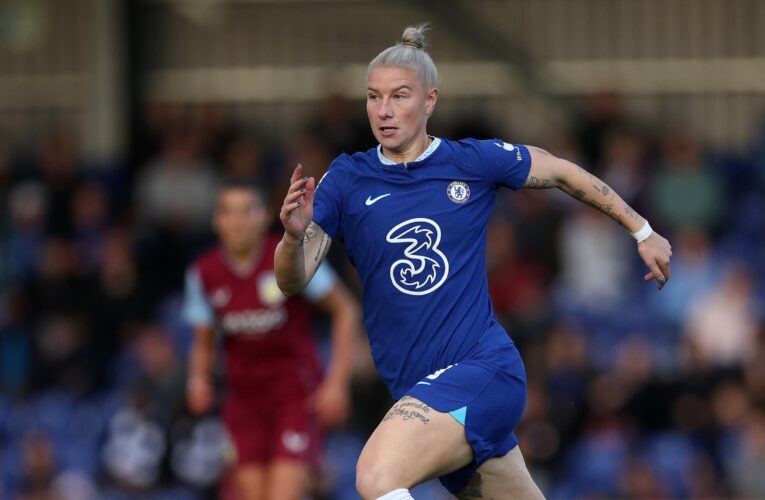 Tottenham set to complete £250,000 British transfer-record signing of Chelsea striker Bethany England – report