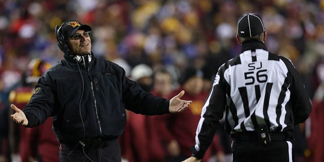 Washington Commanders head Coach Ron Rivera reacts during the third quarter against the New York Giants at FedExField on Dec. 18, 2022 in Landover, Maryland. 