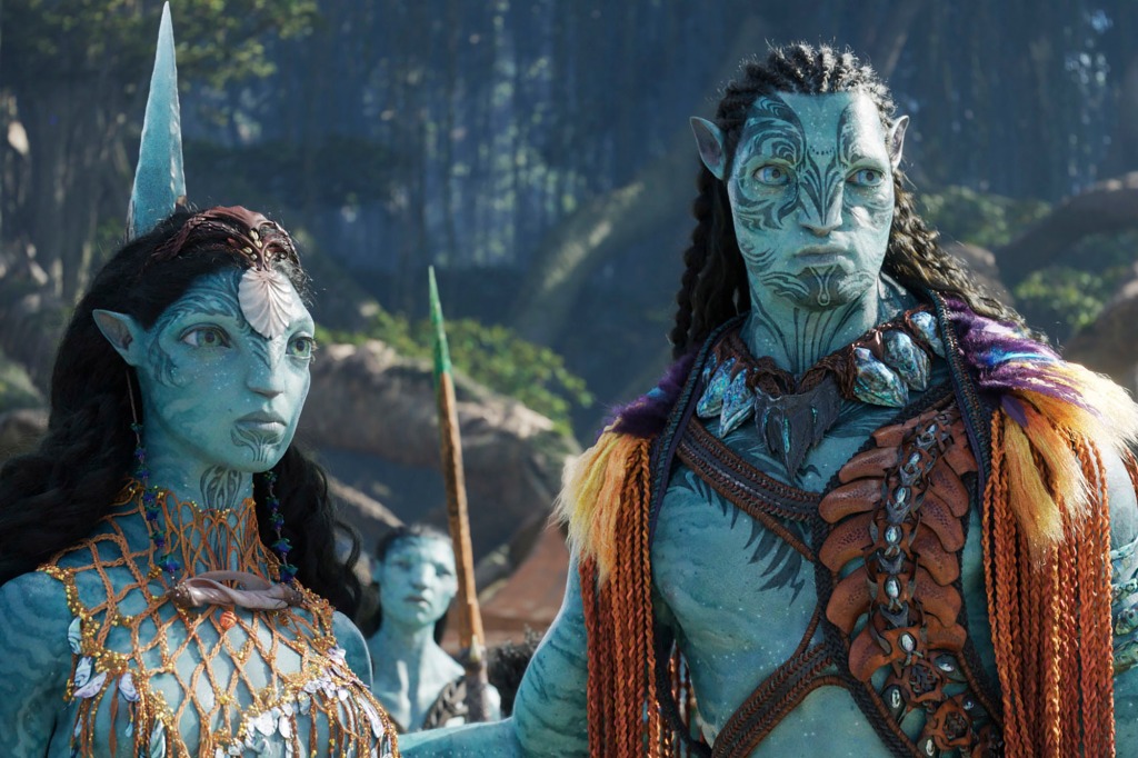 Ronal, voiced by Kate Winslet, left, and Tonowari, voiced by Cliff Curtis in a scene from "Avatar: The Way of Water."