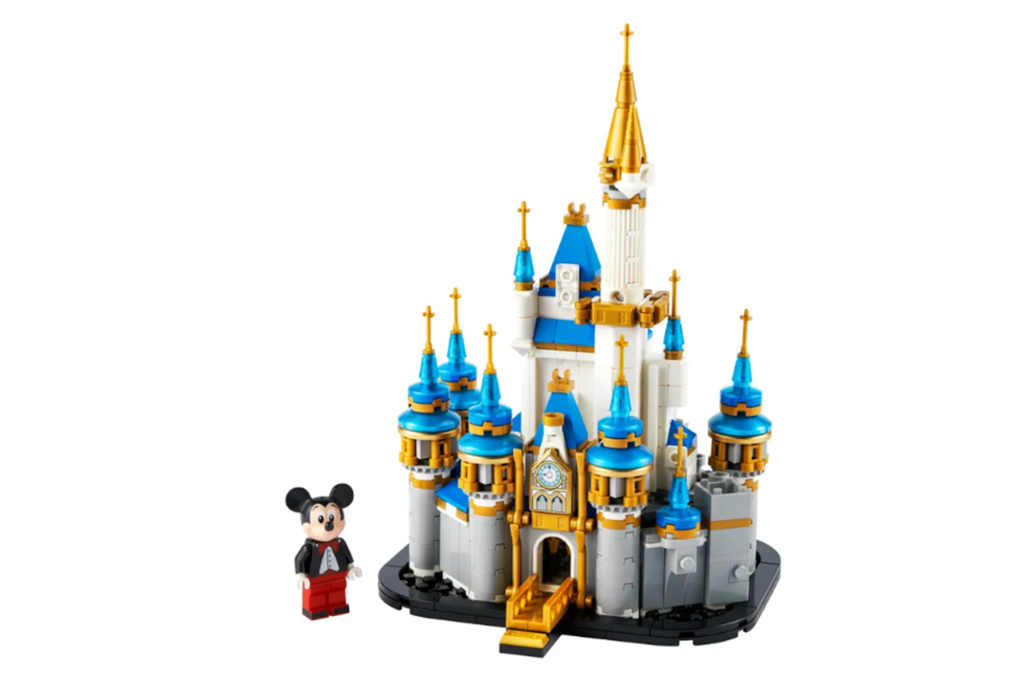 LEGO Mini Disney Castle Building Kit