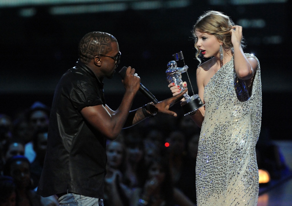Kanye interrupting Swift during her 2009 VMA speech