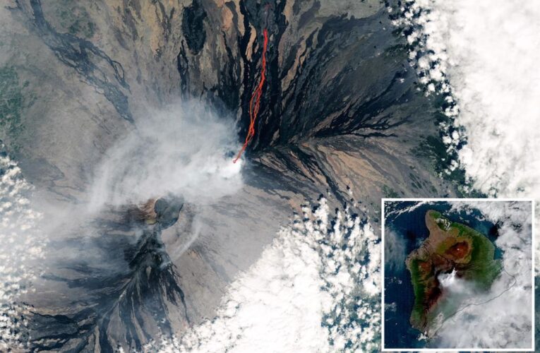 Mauna Loa lava, ash and gas seen from space in satellite imagery