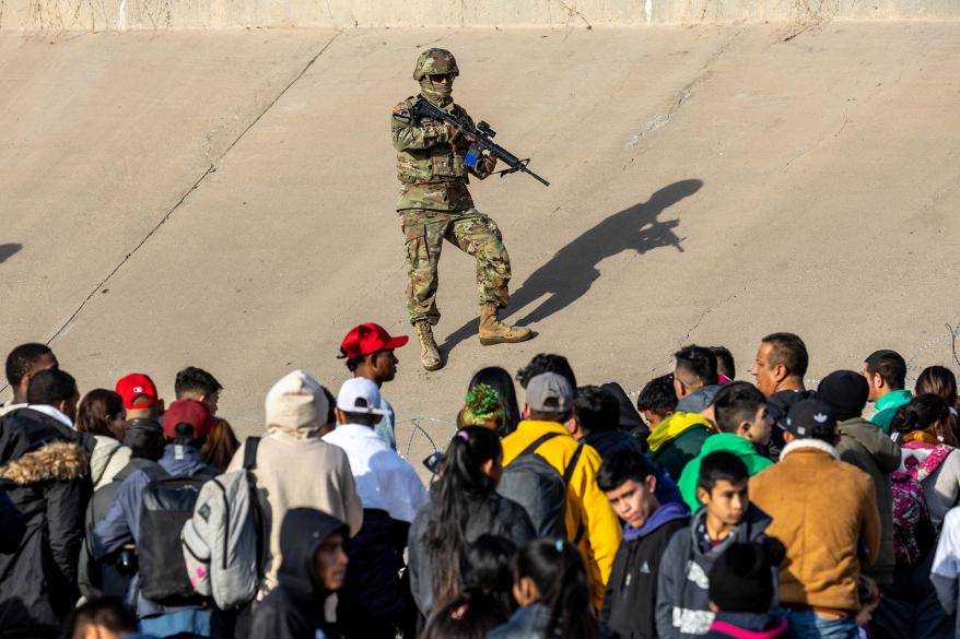 Heavily armed National Guards were on patrol to “repel and turn-back illegal immigrants.”