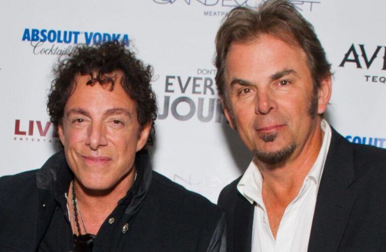 Journey’s Neal Schon feuds with bandmate Jonathan Cain over playing music at Trump events