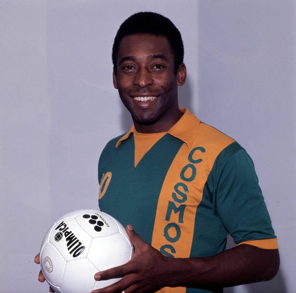 The New York Cosmos helped Pelé avoid financial ruin with a contact that would make him the highest paid athlete in the world.