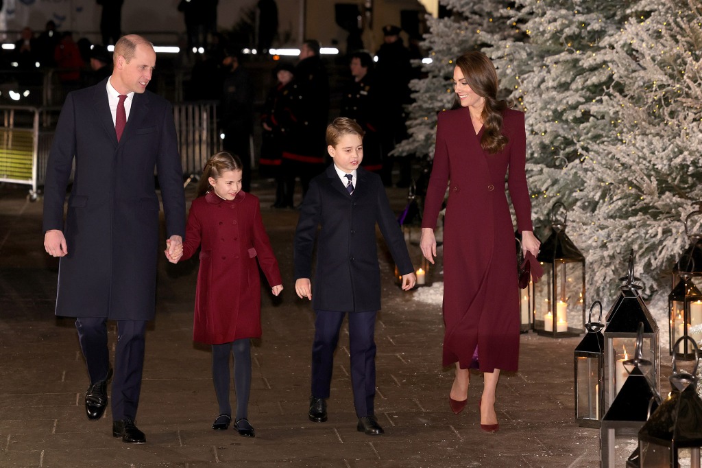 Prince William, Prince of Wales, Princess Charlotte of Wales and Prince George of Wales and Catherine, Princess of Wales attend the 'Together at Christmas' Carol Service at Westminster Abbey on December 15, 2022