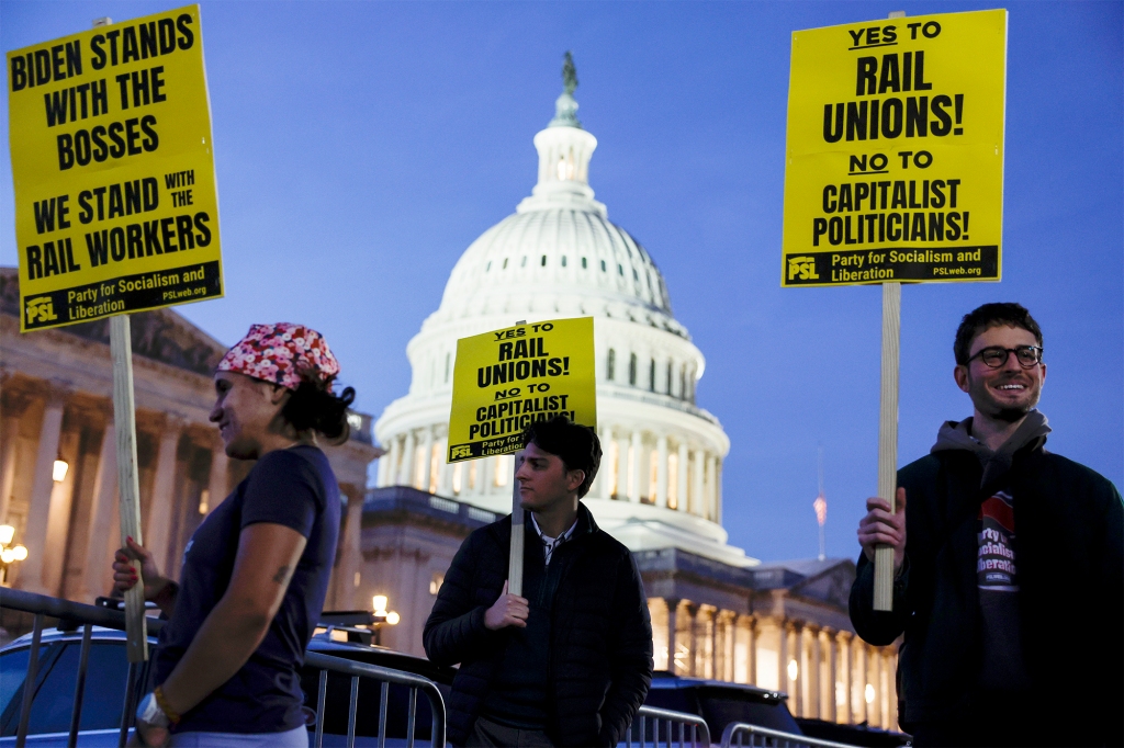 Pro-union protesters on Capitol Hill