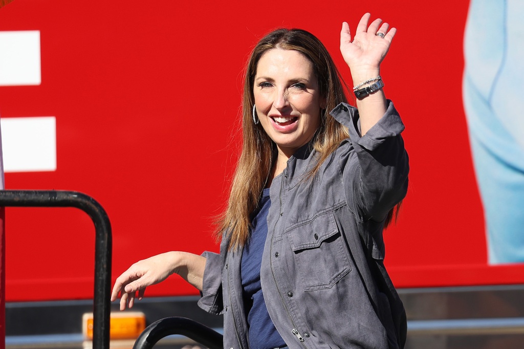 RNC Chair Ronna McDaniel has lost favor with prominent GOP officials and donors after the party's poor performance at the midterm elections.