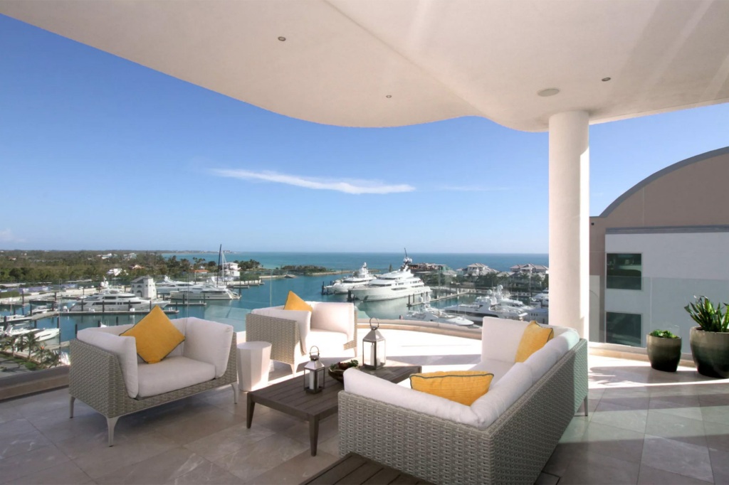 A photo of the luxury Albany Bahamas — where Bankman-Fried was staying — is shown. 
