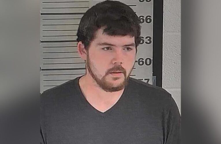 Tennessee man James Walker accused of burning down Christmas tree, gifts underneath