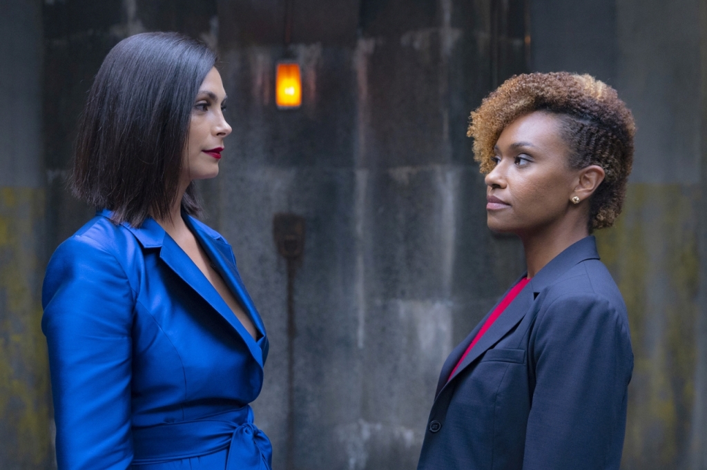 Morena Baccarin as Elena Federova (left) and Ryan Michelle Bathe as Val in "The Endgame."