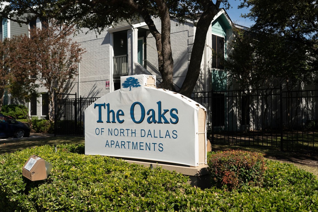 Villa Dallas, Dallas' little Venezuela, originated at the Oaks of North Dallas Apartment complex.