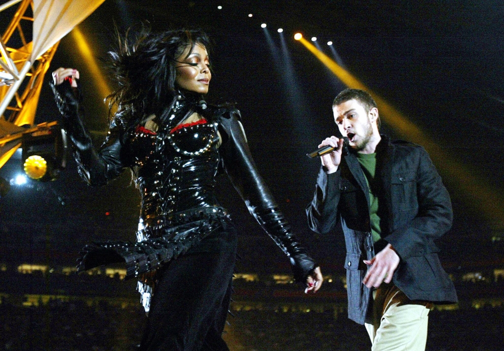 Janet Jackson and Justin Timberlake perform at halftime at Super Bowl XXXVIII at Reliant Stadium, February 1, 2004 in Houston, Texas.