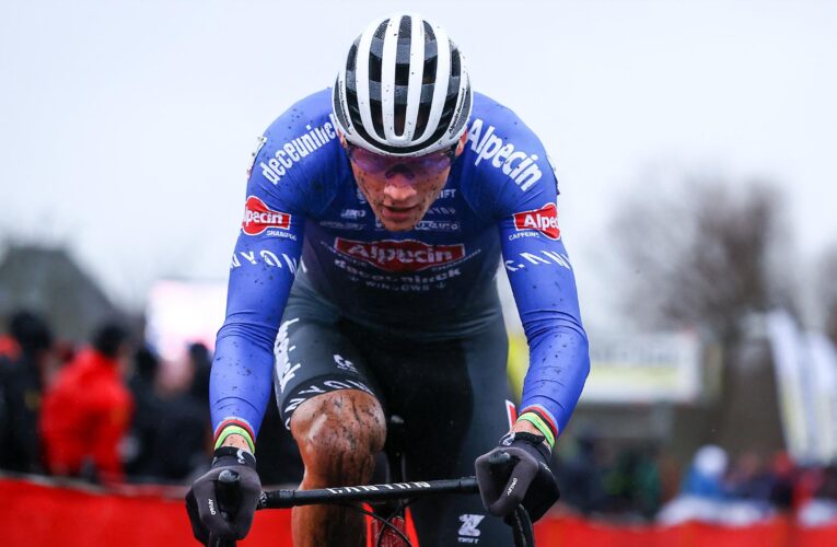 Mathieu Van der Poel wins Trofee Herentals as Wout Van Aert suffers heartbreaking final-lap puncture
