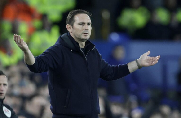 Premier League round-up: Frank Lampard under pressure as Everton thrashed by Brighton, Fulham beat Leicester City
