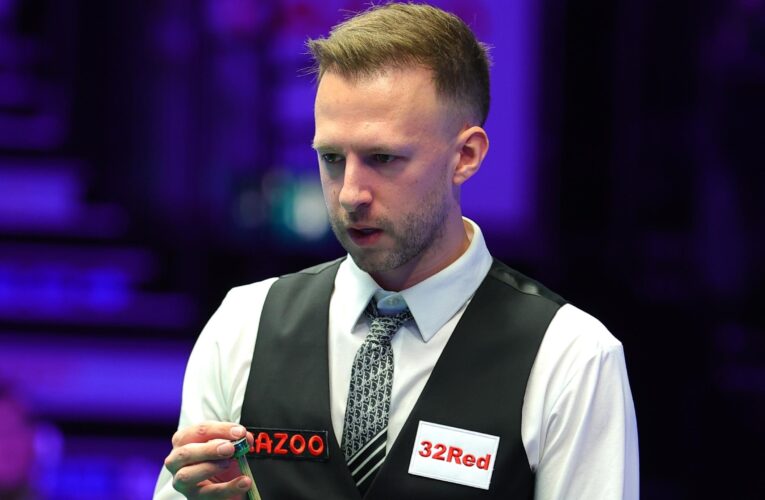 ‘It gets in the way’ – Judd Trump frustrated by Masters tie policy after edging out Barry Hawkins to reach semi-finals