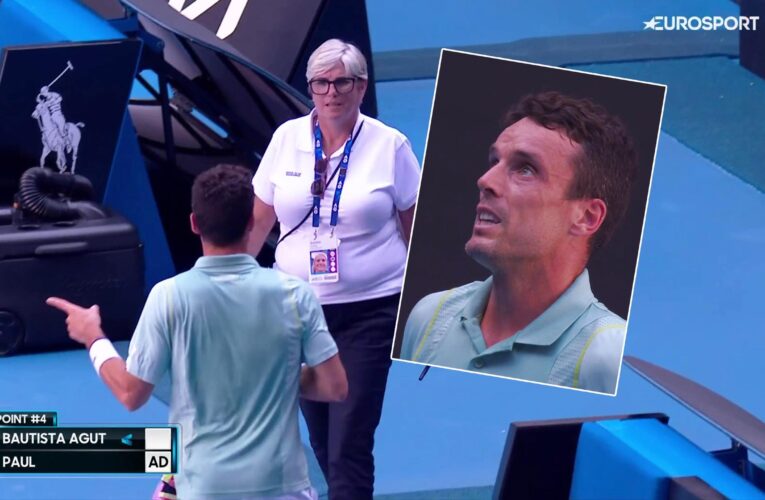 ‘Is this a joke?!’ – Roberto Bautista Agut calls for supervisor after just 10 mins over violation at Australian Open