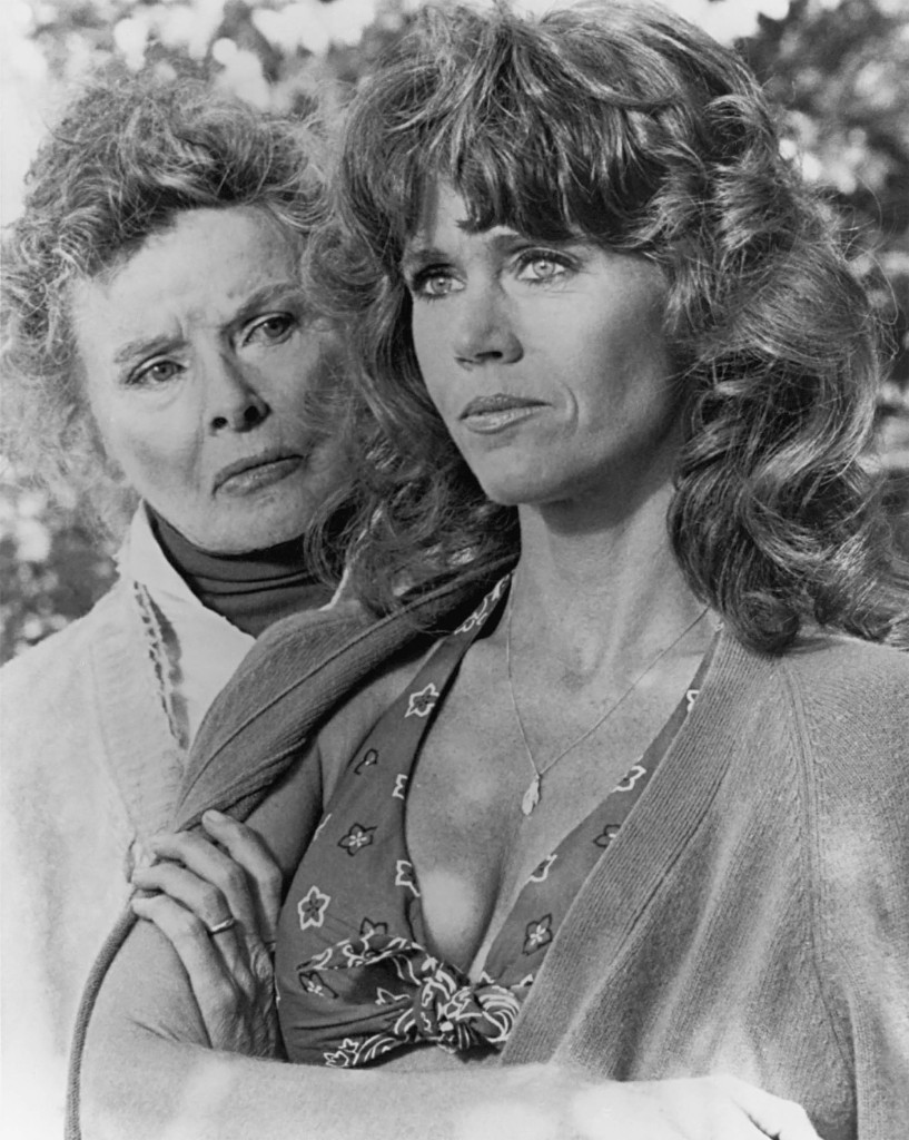 ON GOLDEN POND -- Pictured: (l-r) Katharine Hepburn as Ethel Thayer, Jane Fonda as Chelsea Thayer Wayne  (Photo by NBCU Photo Bank/NBCUniversal via Getty Images via Getty Images)