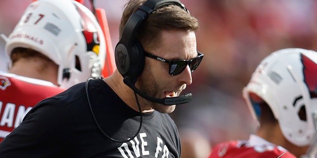 Arizona Cardinals head coach Kliff Kingsbury on the sideline during the San Francisco 49ers game in Santa Clara, California, Sunday, Jan. 8, 2023.