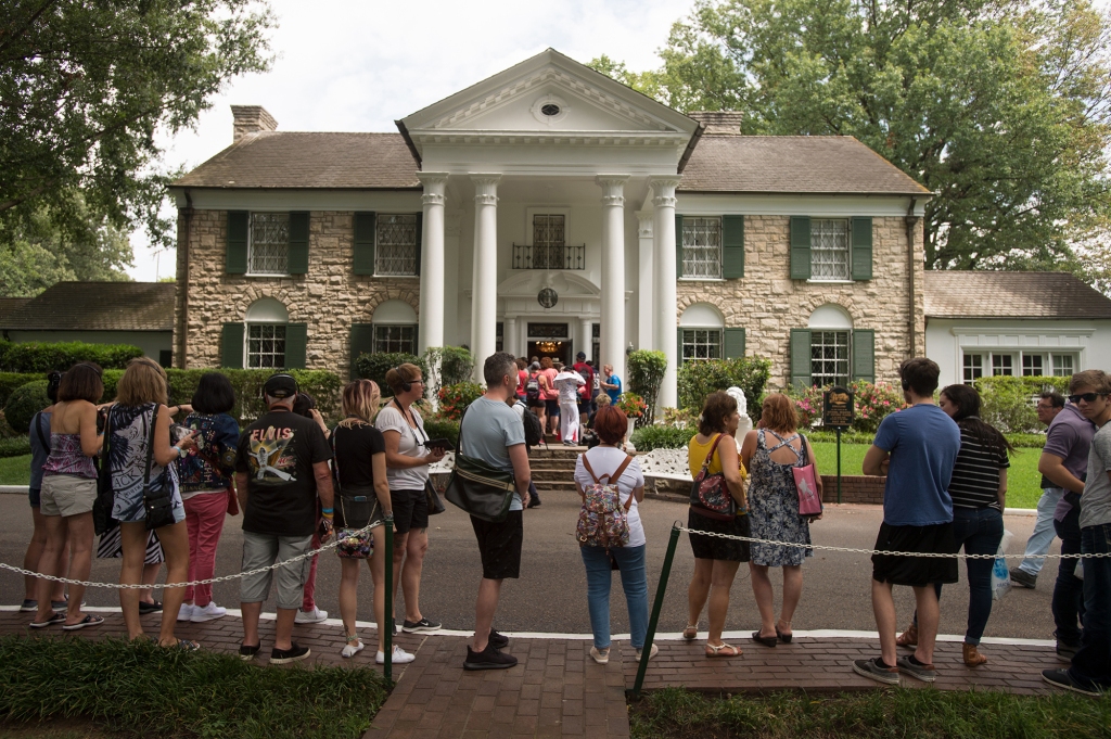 At the time of her death on Thursday, Lisa Marie was still the sole owner of the Graceland property, which is thought to be worth tens of millions of dollars and would cover any of her outstanding debts. 