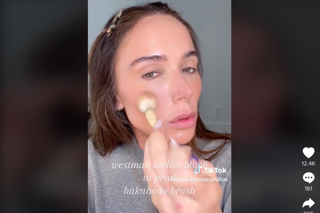 Mary Phillips on TikTok doing makeup