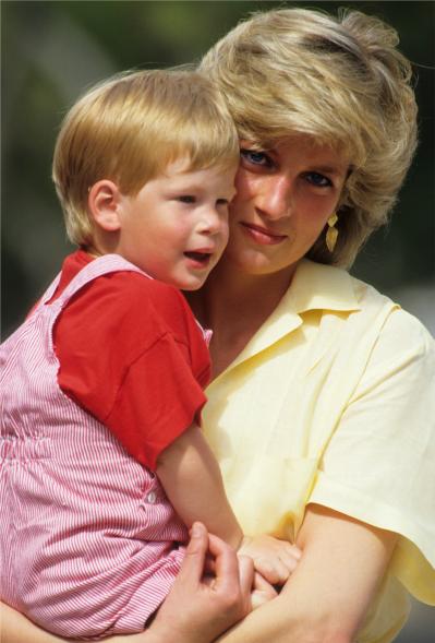 Diana, Princess of Wales with Prince Harry on holiday in Majorca, Spain on August 10, 1987.