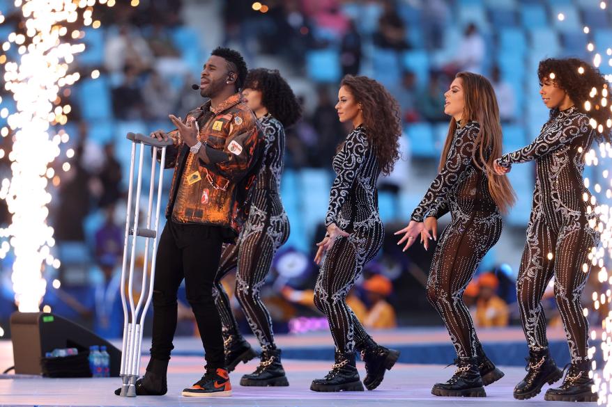 Jason Derulo performs during the opening ceremony before the first match between Dubai Capitals and Abu Dhabi Knight Riders in the DP World ILT20 at Dubai International Stadium on January 13, 2023 in Dubai, United Arab Emirates.