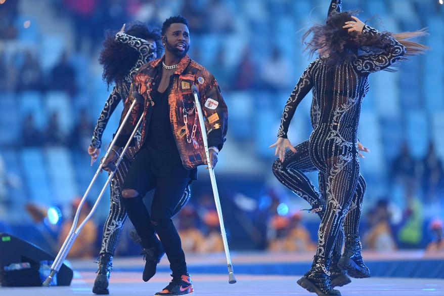 Jason Derulo performs during the opening ceremony before the first match between Dubai Capitals and Abu Dhabi Knight Riders in the DP World ILT20 at Dubai International Stadium on January 13, 2023 in Dubai, United Arab Emirates.