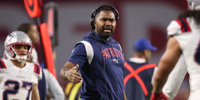 Coach Jerod Mayo of the New England Patriots at State Farm Stadium Dec. 12, 2022, in Glendale, Ariz. 