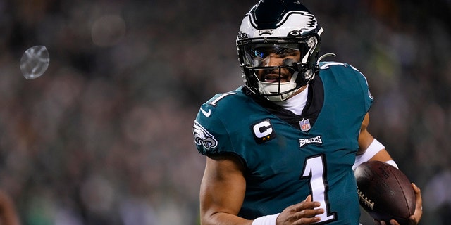 Philadelphia Eagles quarterback Jalen Hurts runs for a touchdown against the New York Giants during the first half of an NFL divisional round playoff game Jan. 21, 2023, in Philadelphia. 