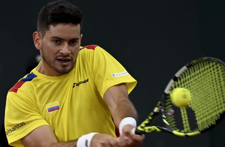 Nicolas Mejia holds nerve to down Dan Evans and give Colombia lead in Davis Cup qualifier against Great Britain