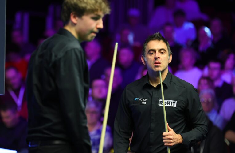 Ronnie O’Sullivan tells ‘unbelievable’ Ben Mertens to embrace pressure after Welsh Open match