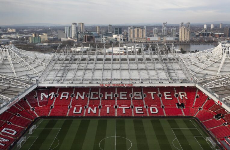 Qatari banker Sheikh Jassim Bin Hamad Al Thani confirms Manchester United bid