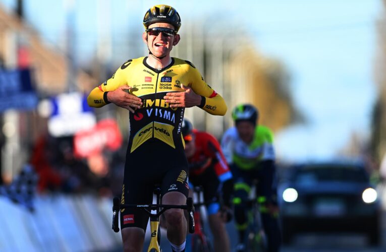 Tiesj Benoot wins thrilling Kuurne-Brussels-Kuurne from Nathan Van Hooydonck in Jumbo-Visma one-two