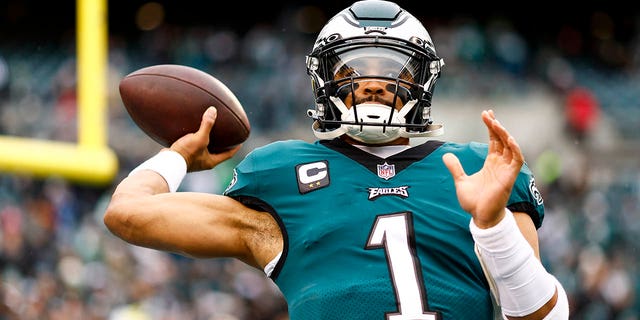 Jalen Hurts of the Eagles warms up prior to the NFC Championship game against the San Francisco 49ers at Lincoln Financial Field on Jan. 29, 2023, in Philadelphia.