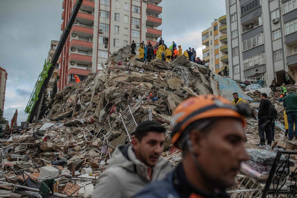 Earthquake rubble