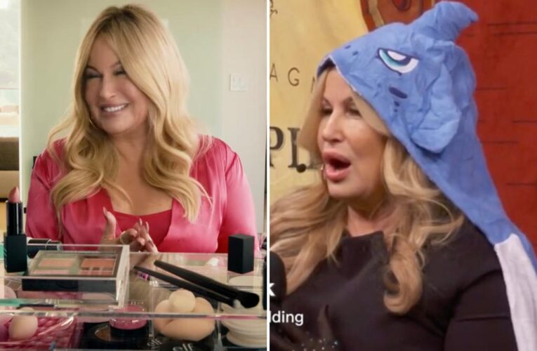 Jennifer Coolidge does her best dolphin impression in a Super Bowl ad