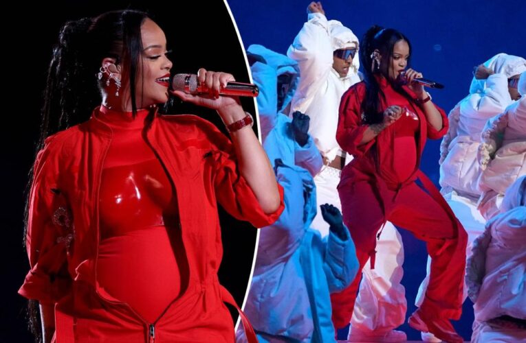 Rihanna accused of lip-syncing at Super Bowl halftime show