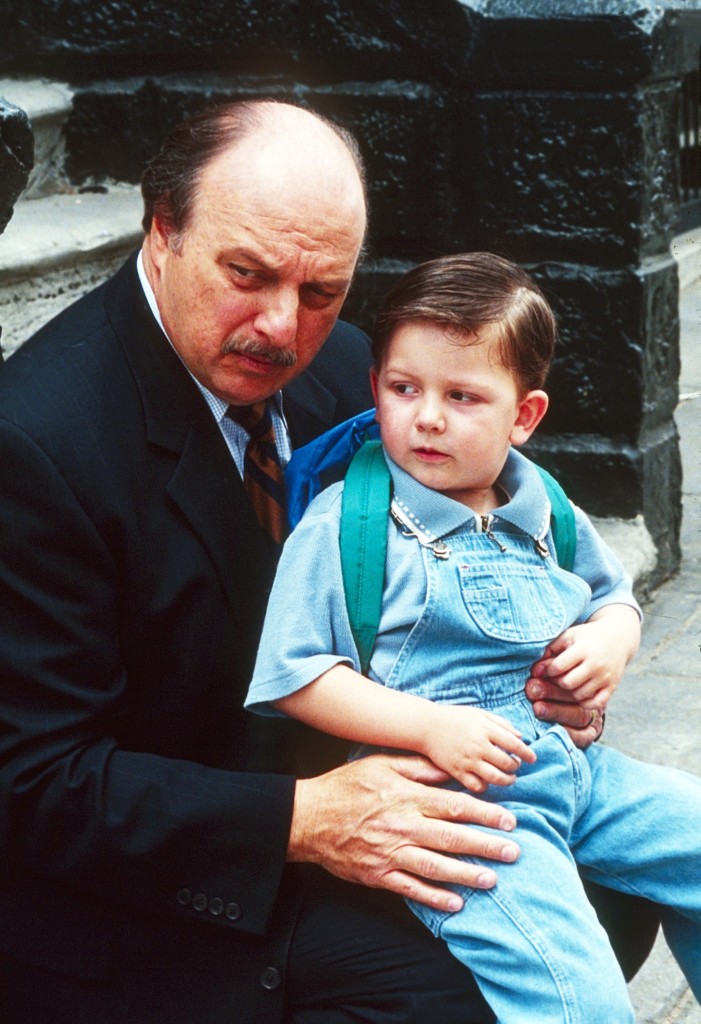 Actor Dennis Franz, who played Majors' fictional father on "NYPD" Blue, called him a "joy to work with."