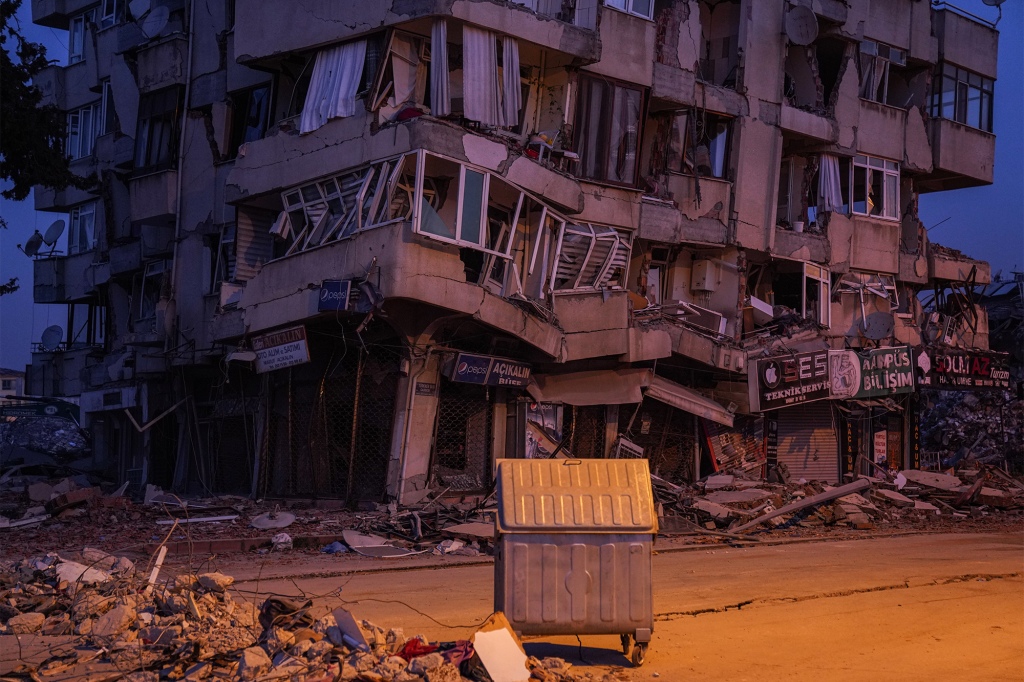 A building that was destroyed in the Turkish earthquake.