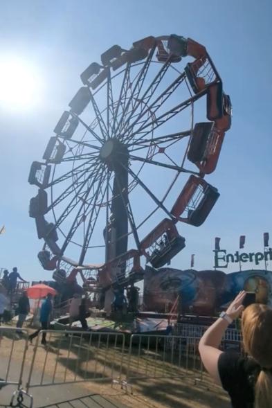 Ferris-wheel type ride at Florida State Park