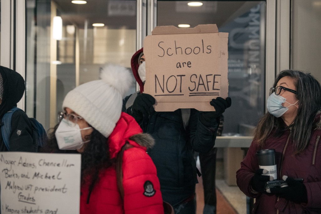 Teachers demonstrate against school violence.