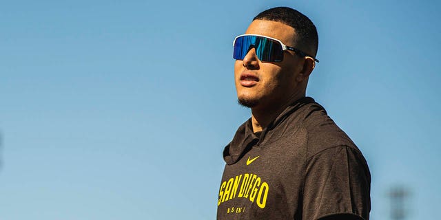 Manny Machado of the San Diego Padres takes batting practice at the Peoria Sports Complex in Peoria, Arizona, on Feb. 16, 2023.