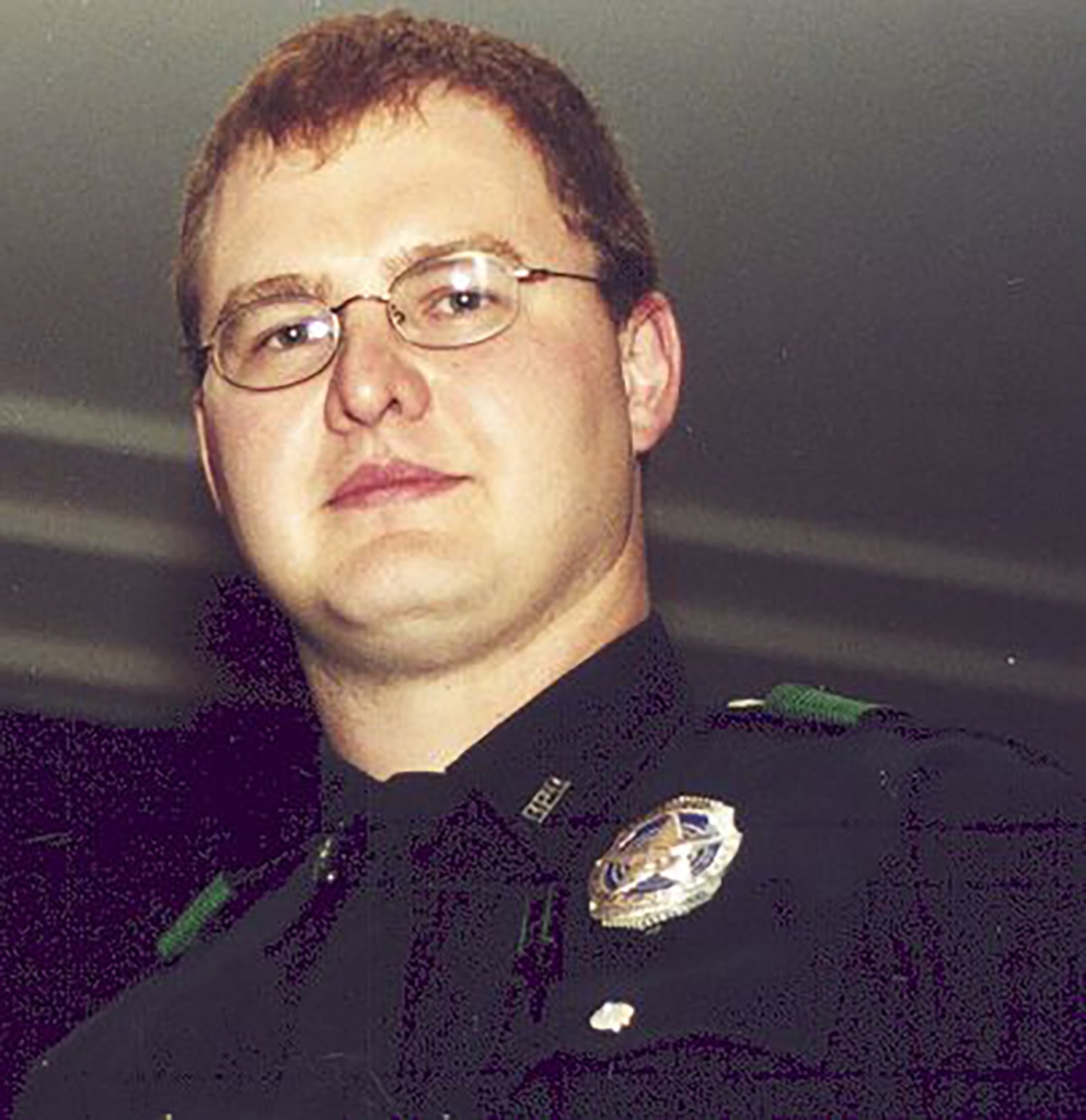 Ruiz fatally shot Dallas Police Senior Corporal Mark Nix after a high speed chase in 2007.